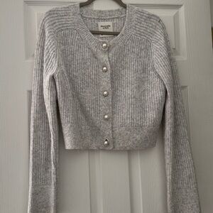 Abercrombie & Fitch Light Gray Knit Cardigan